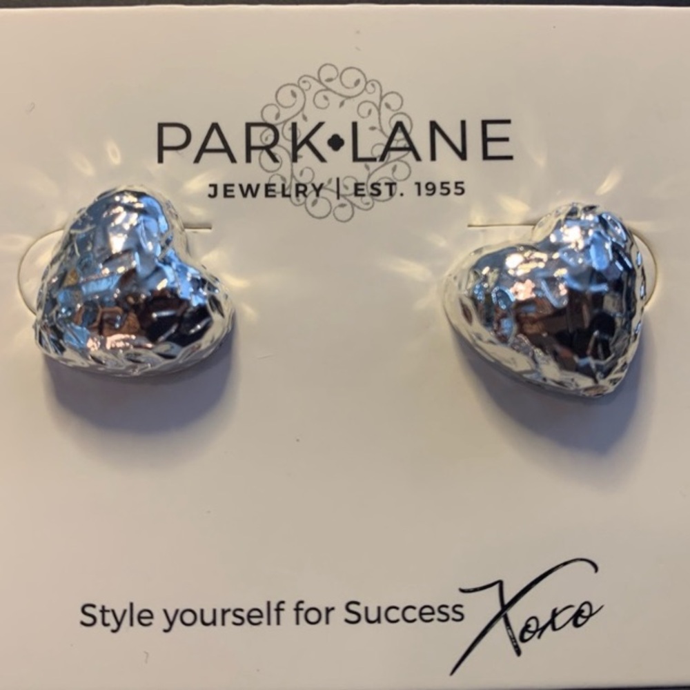 Park Lane Shimmering Heart Earrings